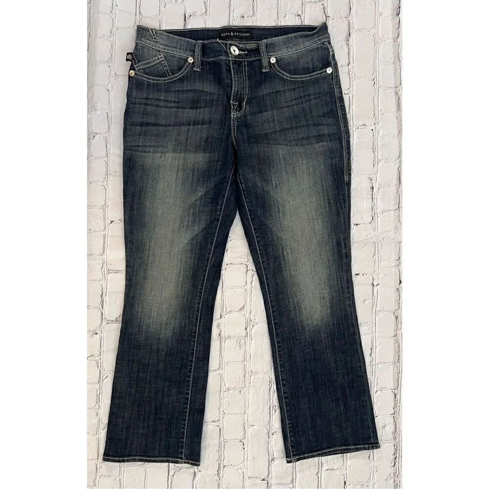 Rock & Republic Women's 10 Kendall Jeans Dark Wash Denim Embroidered Pockets